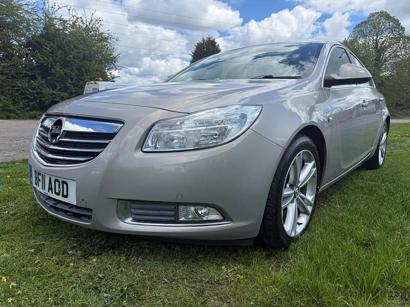 Used Vauxhall Insignia SRi 2011 Silver Hatchback