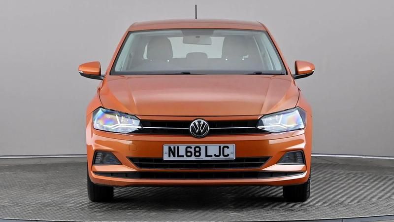Used VW Polo SE 95 HP (69 kW) 2018 Orange Hatchback