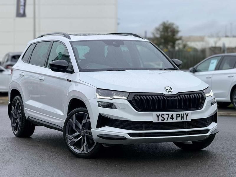 Moon white Used 2024 Skoda Karoq SportLine SUV | £26,679 (Fair price) - Image 1/4