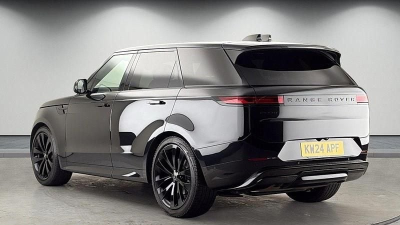 Second-hand Land Rover Range Rover Sport SE Dynamic 300 CP (220 kW) 2024 Negru SUV