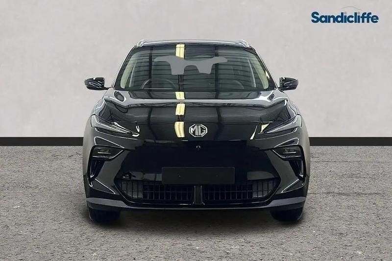 Used MG MG5 EV Trophy 169 kW (231 HP) 2025 Metallic  black pearl Estate