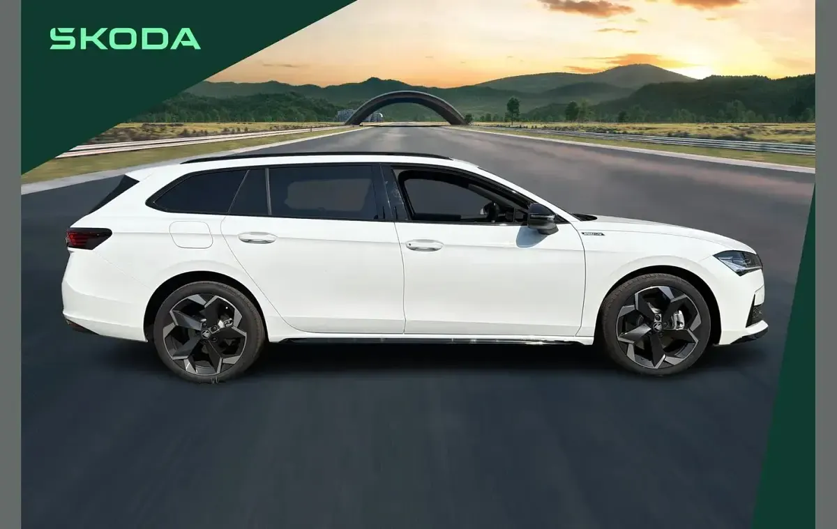 New Skoda Superb SportLine 200 HP (147 kW) 2025 White Estate