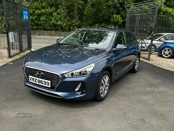 Used Hyundai i30 SE 140 HP (102 kW) 2017 Blue Hatchback