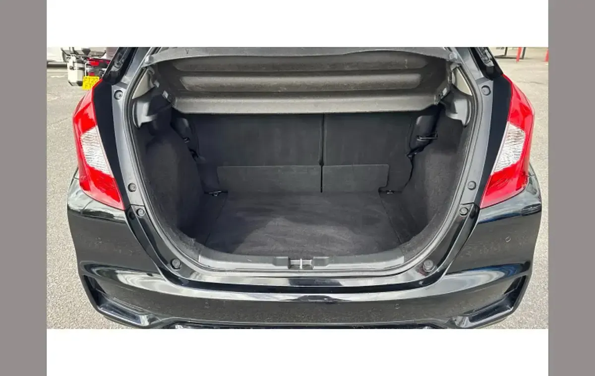 Used Honda Jazz EX 102 HP (75 kW) 2019 Black Hatchback