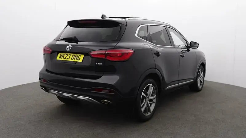 Used MG HS Exclusive 163 HP (119 kW) 2023 Black SUV
