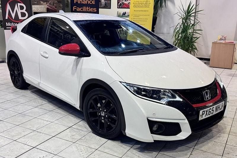 White Used 2015 Honda Civic Sport Hatchback | £6,892 (Fair price) - Image 1/1
