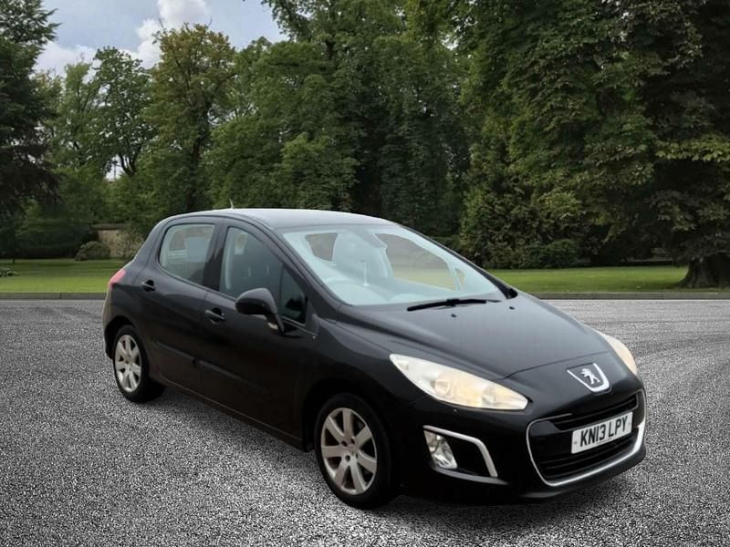 Usado Peugeot 308 Active 2013 Preto Citadino