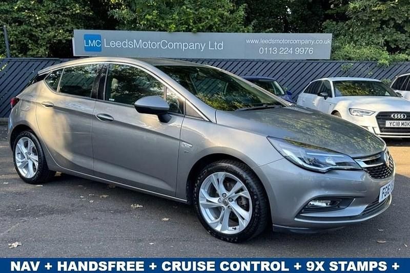 Used 2016 Vauxhall Astra SRi Hatchback | £7,495 (Fair price) - Image 1/1