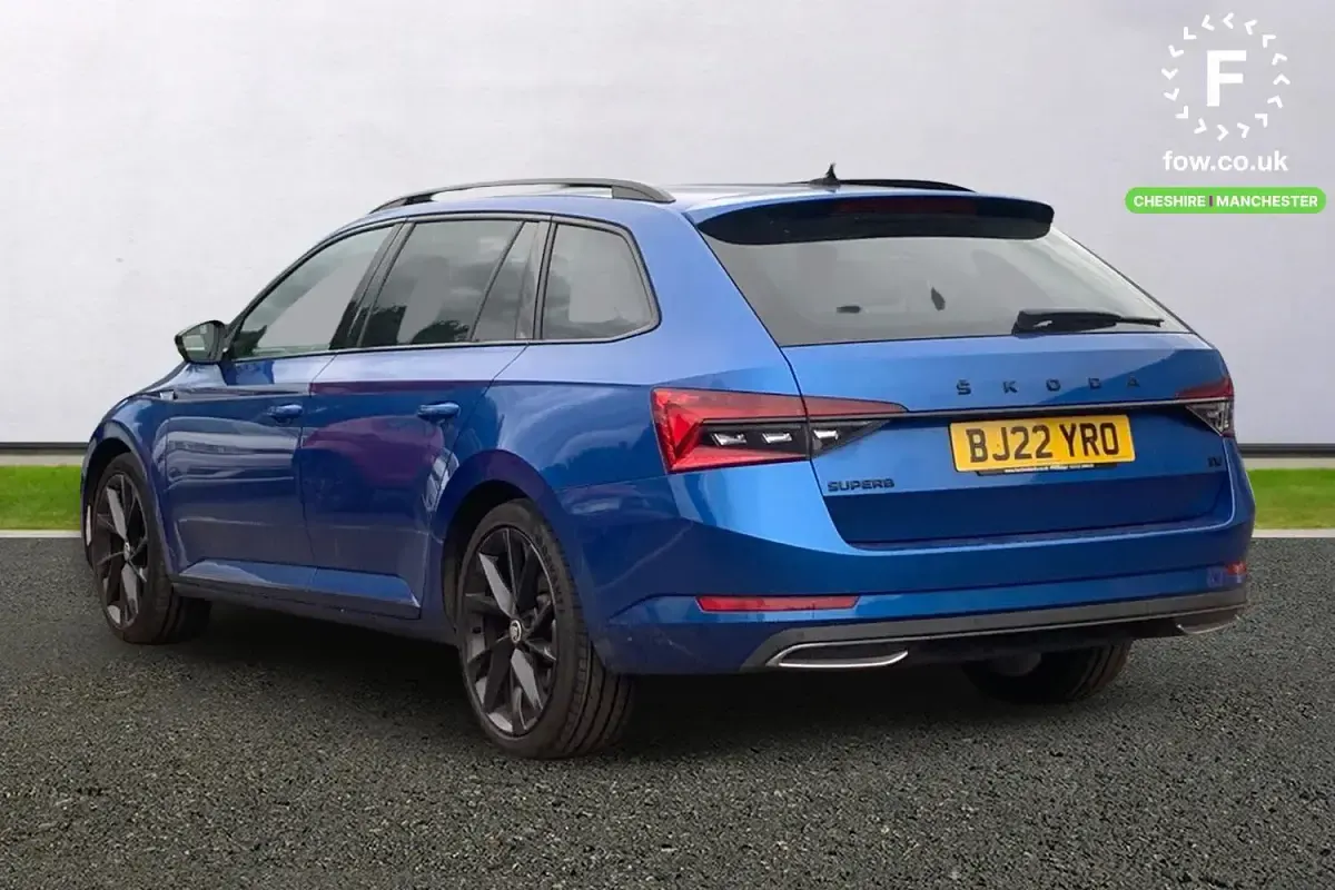 Used Skoda Superb SportlinePlus 2022 Blue Estate