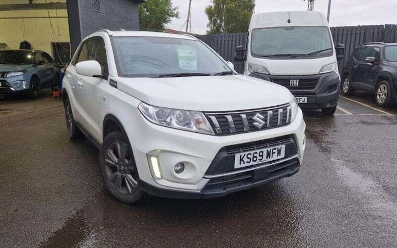 White Used 2019 Suzuki Vitara SZ-T SUV | £11,699 (Good price) - Image 1/1