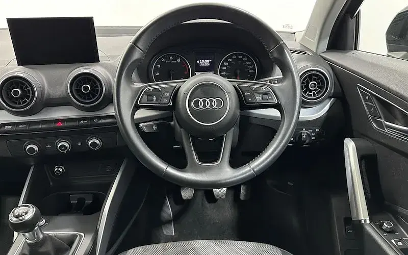 Used Audi Q2 Sport 116 HP (85 kW) 2020 Black SUV