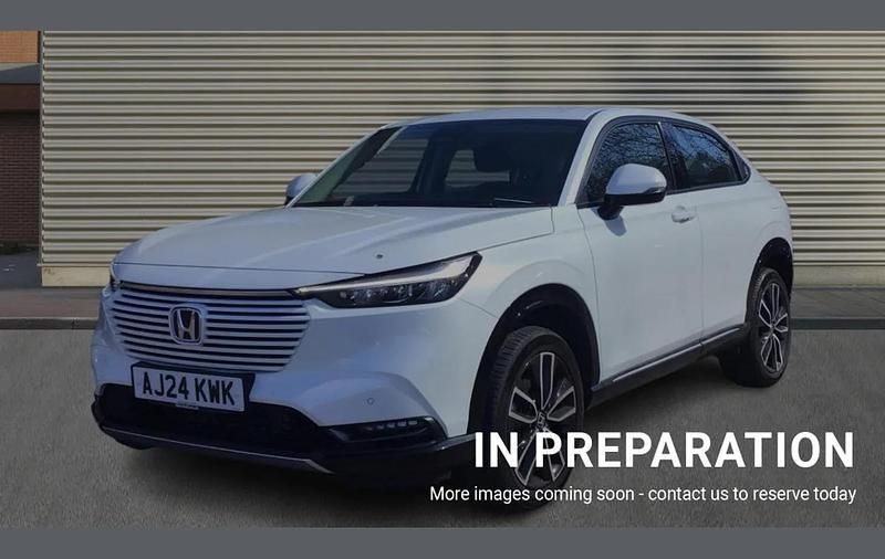 Used Honda HR-V Advance 128 HP (94 kW) 2024 White SUV