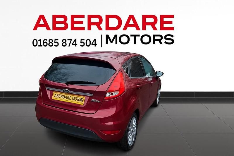 Used Ford Fiesta Titanium 2010 Red Hatchback