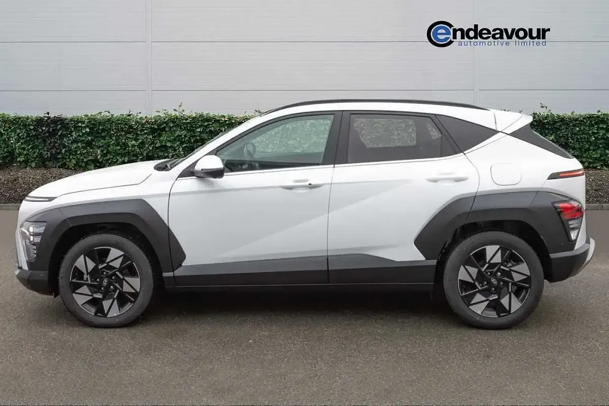 Used Hyundai Kona Ultimate 127 HP (93 kW) 2026 White SUV