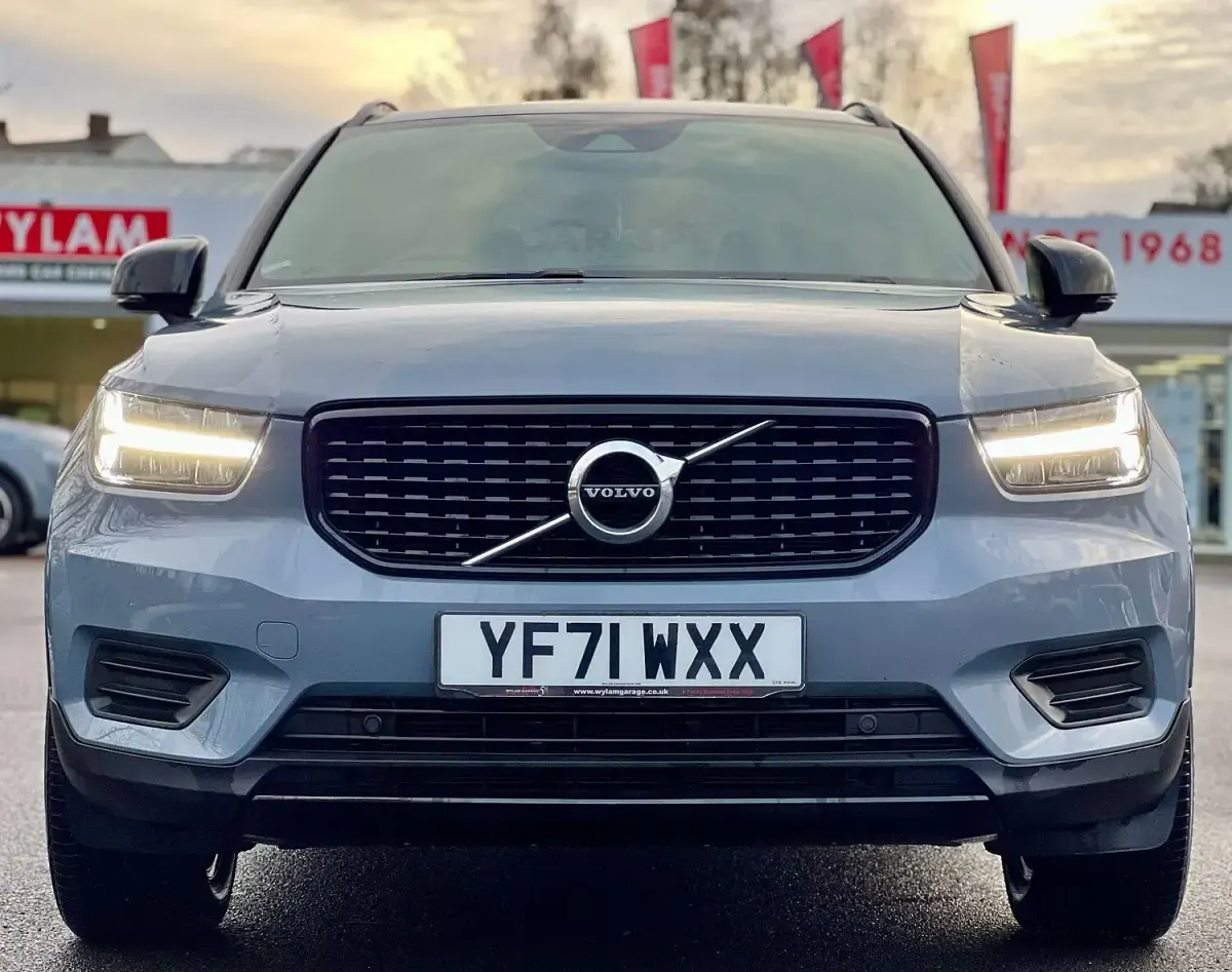 Used Volvo XC40 R-Design 2021 Grey SUV
