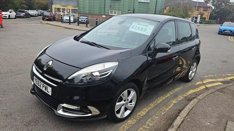 Black Used 2013 Renault Scénic III Dynamique MPV | £1,999 (Fair price) - Image 1/4