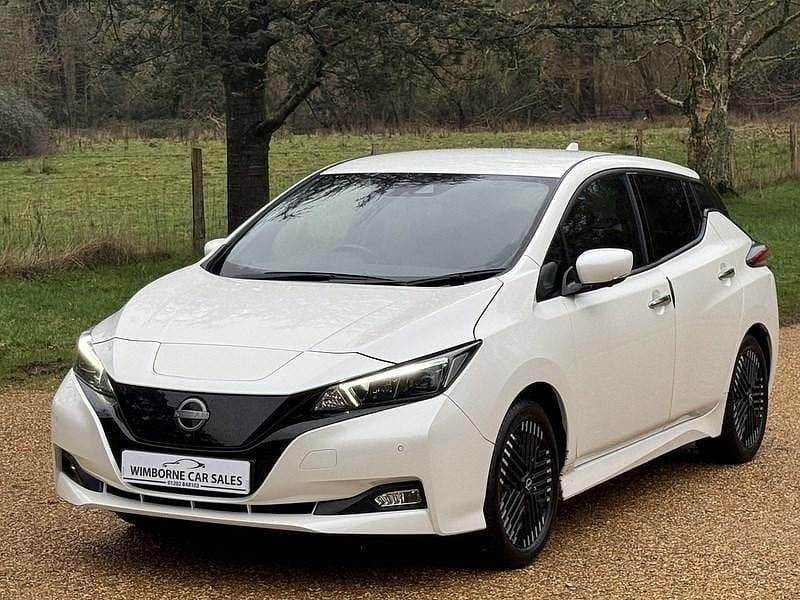 Used Nissan Leaf Tekna 110 kW (150 HP) 2022 White Hatchback