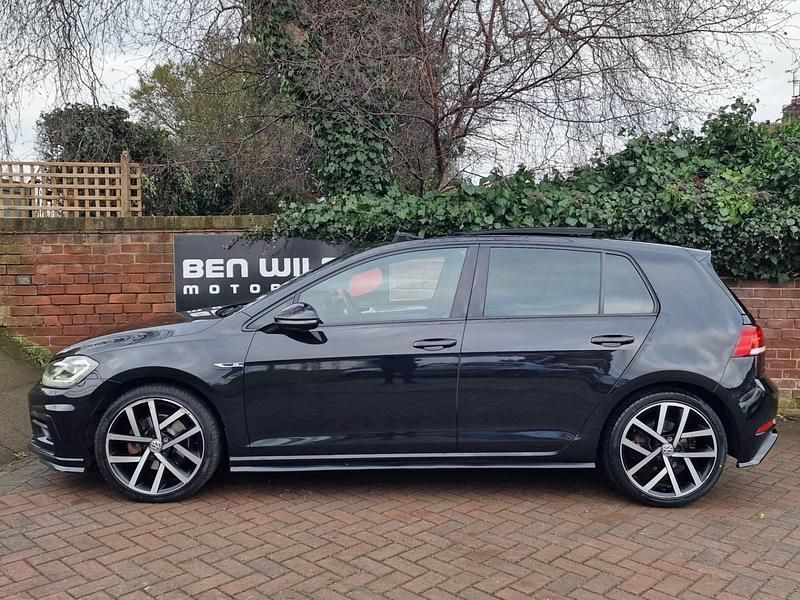 Used VW Golf VII R-line Edition 150 HP (110 kW) 2020 Black Hatchback
