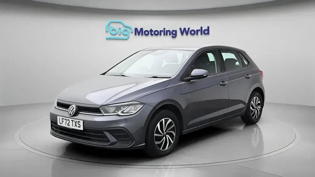 Usado VW Polo S 80 HP (58 kW) 2022 Cinzento Citadino