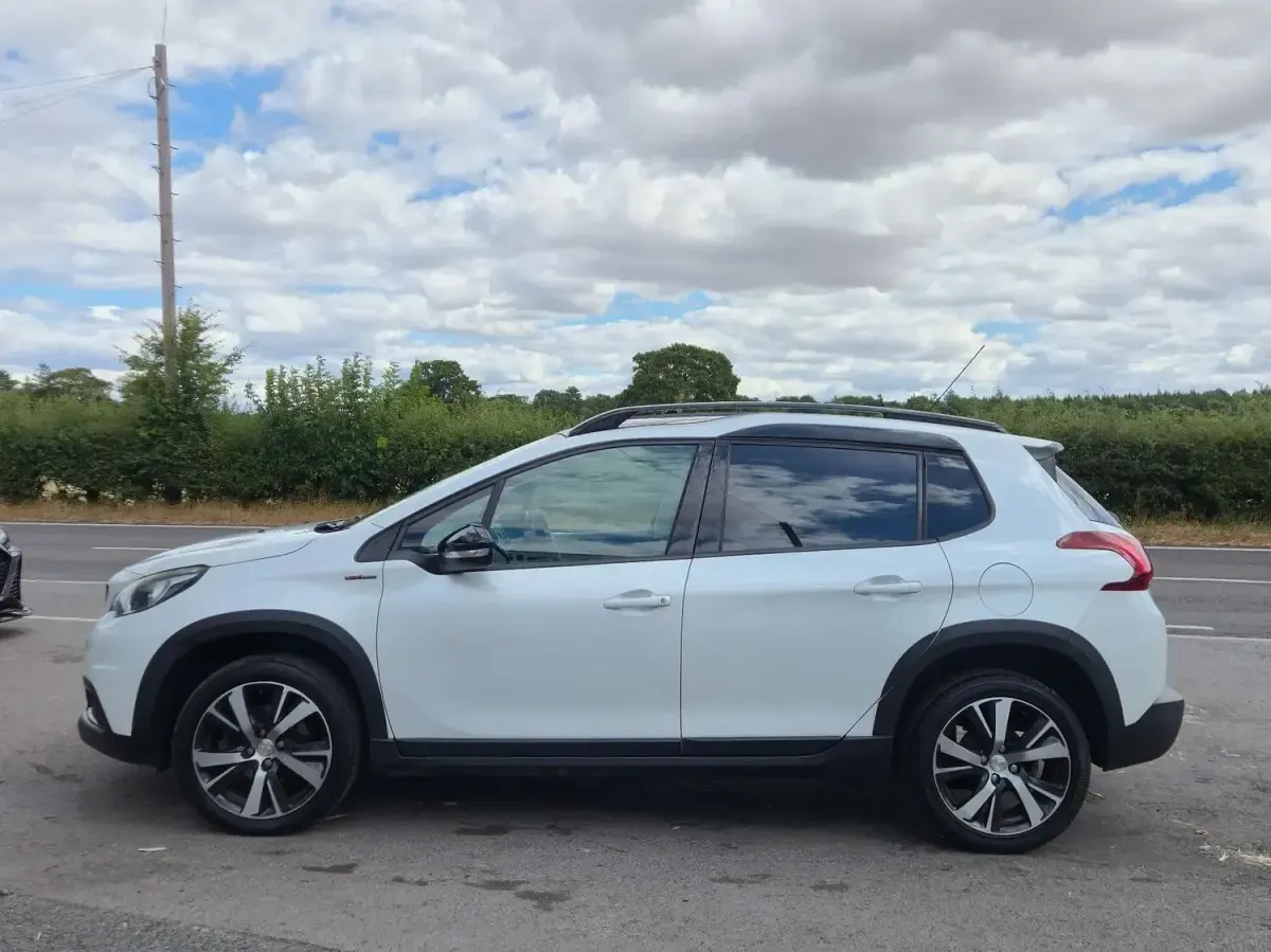 Used Peugeot 2008 GT-line 2017 White SUV