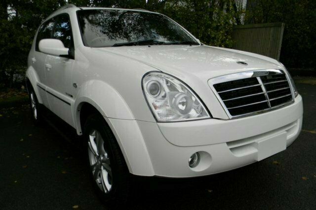 Used Ssangyong (KGM) Rexton 165 HP (121 kW) 2012 SUV