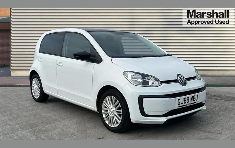 Used VW up! move up! 60 HP (44 kW) 2019 Pure white black Hatchback