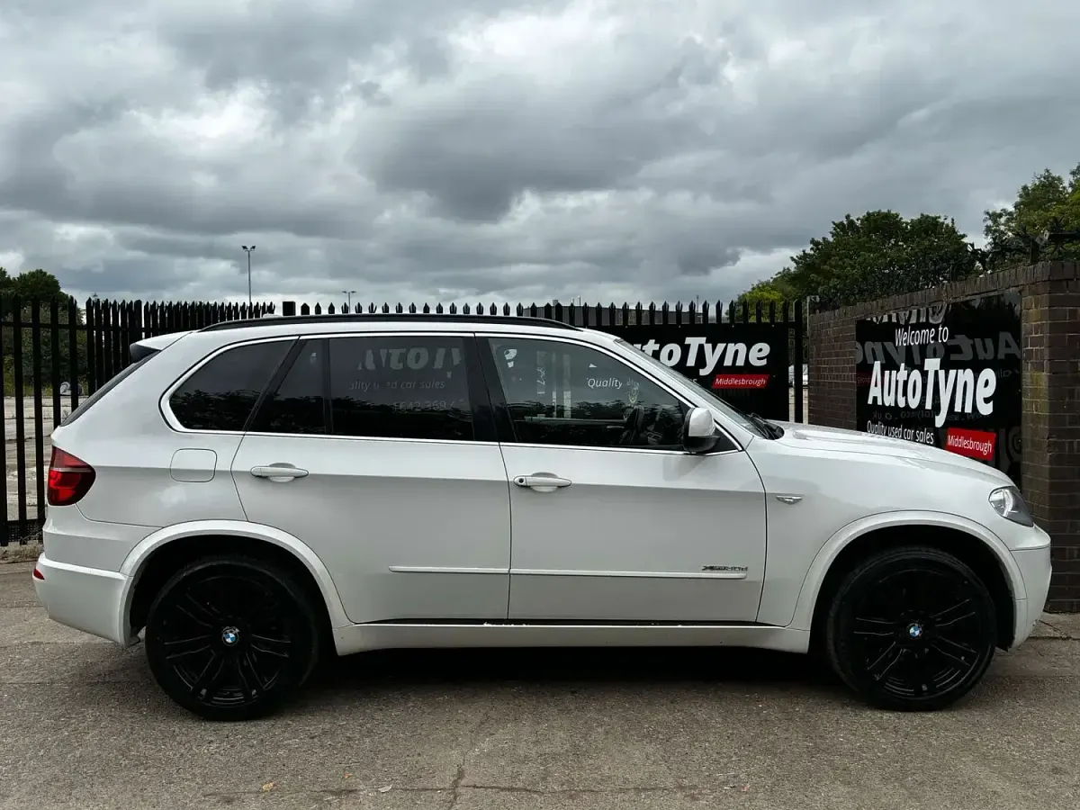 Used BMW X5 M Sport 2011 White SUV