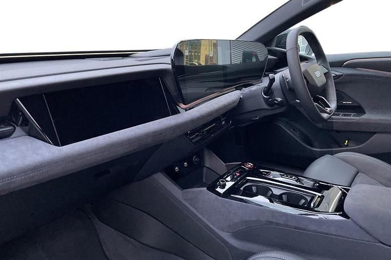 Used Audi A6 e-tron Performance 269 kW (367 HP) 2025 Mythos black Estate