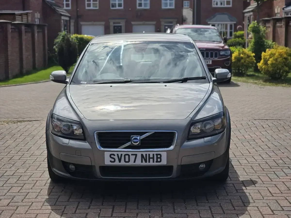 Used Volvo C30 SE 100 HP (73 kW) 2007 Grey Hatchback