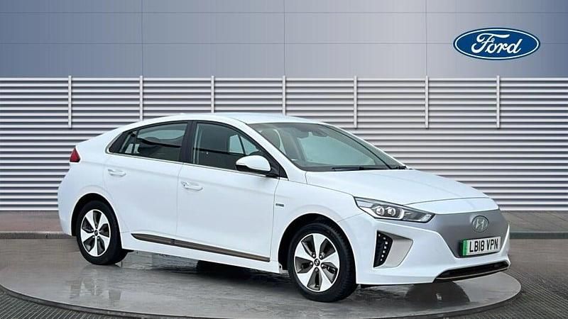 Used Hyundai Ioniq Premium 88 kW (120 HP) 2018 White Hatchback