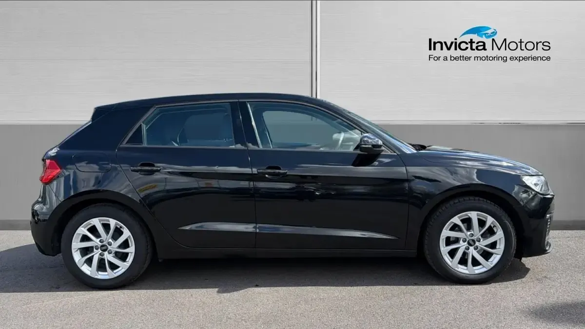 Usado Audi A1 Sport 95 HP (69 kW) 2024 Preto SUV