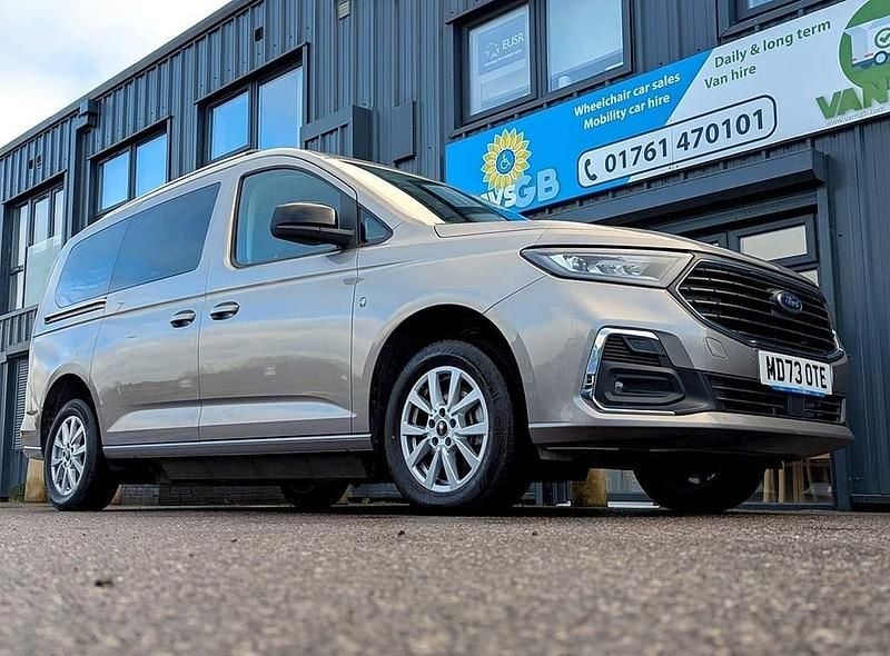 Used Ford Grand Tourneo Connect Titanium 2023 Silver MPV