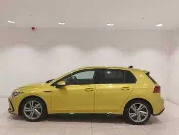 Used VW Golf VII R-line 150 HP (110 kW) 2021 Yellow Hatchback