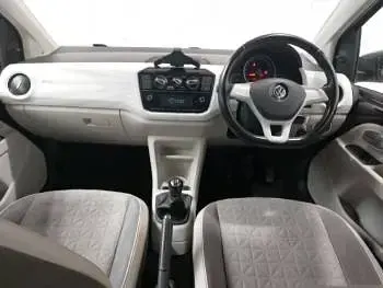 Używany VW up! Beats 60 KM (44 kW) 2018 Czarny Hatchback