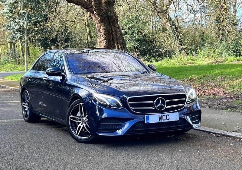 Used Mercedes E220 AMG line 2018 Blue Sedan