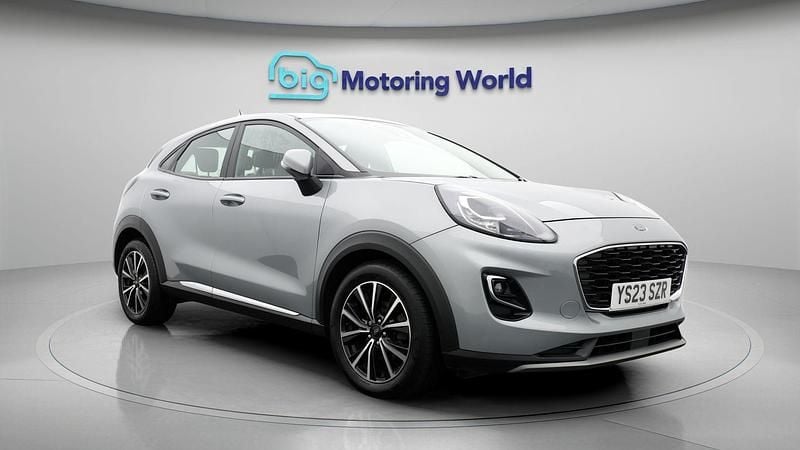 Used 2023 Ford Puma Titanium Hatchback | £13,700 (Good price) - Image 1/4