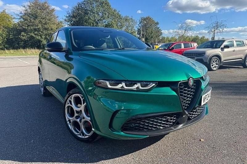 Used Alfa Romeo Tonale 160 HP (117 kW) 2024 Green/black SUV