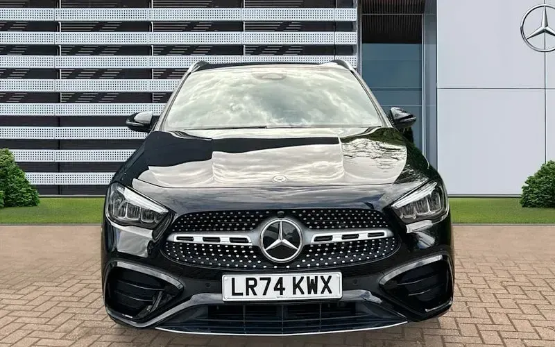 Used Mercedes GLA200 AMG Line Premium 163 HP (119 kW) 2022 SUV