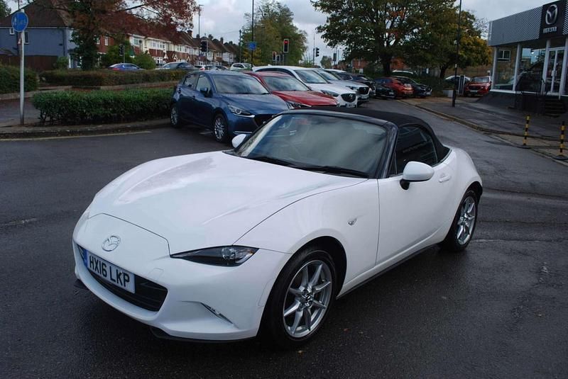 White Used 2016 Mazda MX5 Cabriolet | £9,990 (Fair price) - Image 1/3