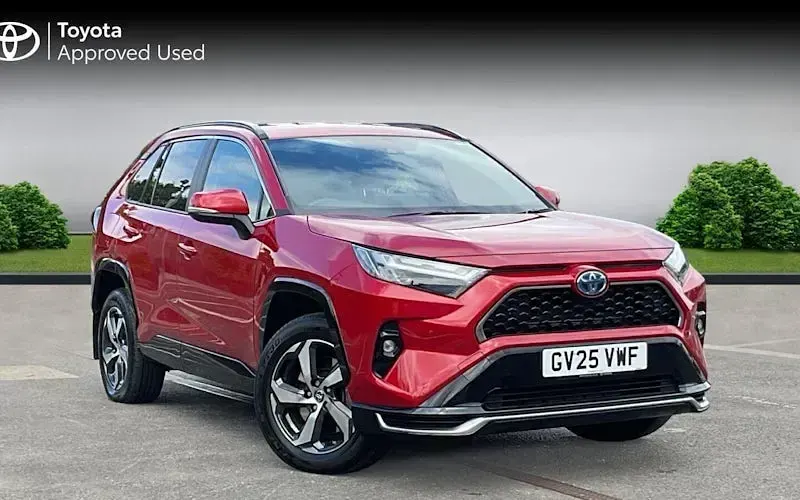 Usado Toyota RAV4 Design 306 HP (225 kW) 2026 SUV