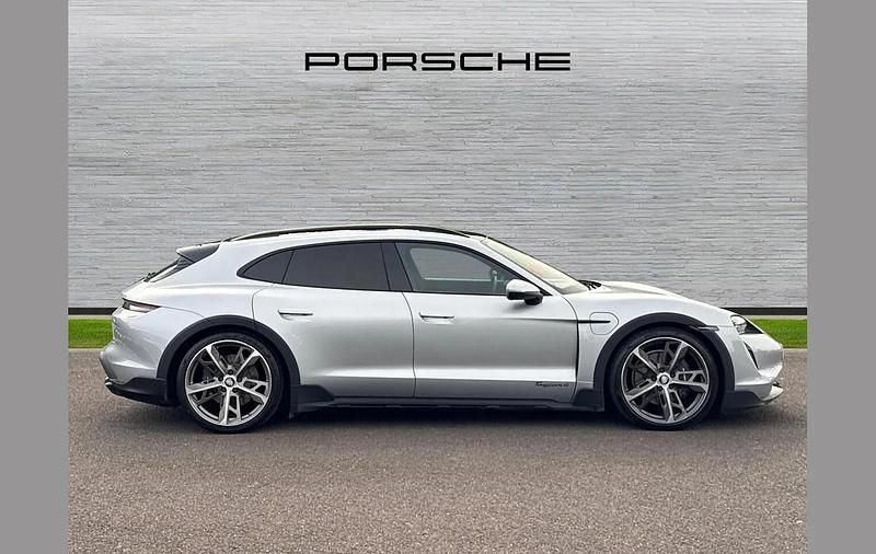 Used Porsche Taycan Cross Turismo 350 kW (476 HP) 2021 Silver Estate
