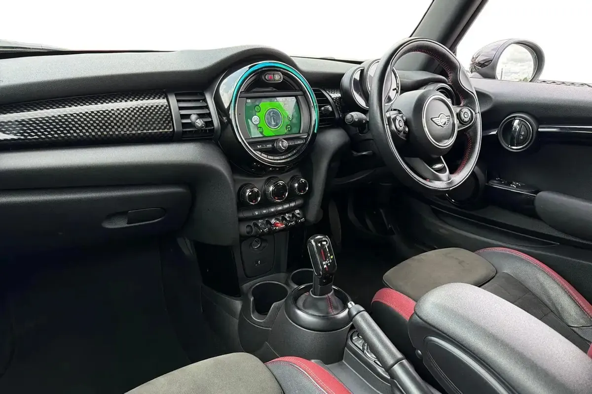 Used Mini Cooper S Chili 192 HP (141 kW) 2018 Grey Hatchback