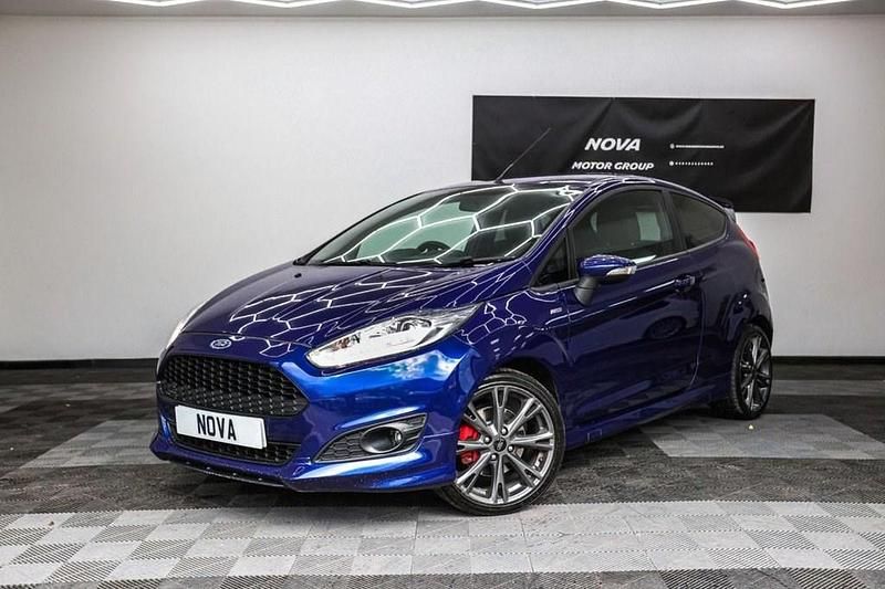Used Ford Fiesta ST-Line 100 HP (73 kW) 2017 Blue Hatchback