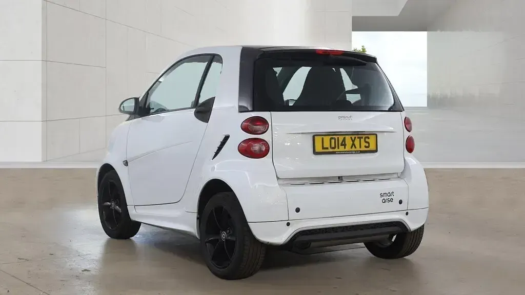 Used Smart ForTwo Coupé 84 HP (61 kW) 2014 White Coupe