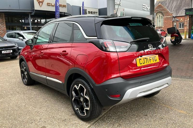 Used Vauxhall Crossland Ultimate 130 HP (95 kW) 2022 Red SUV