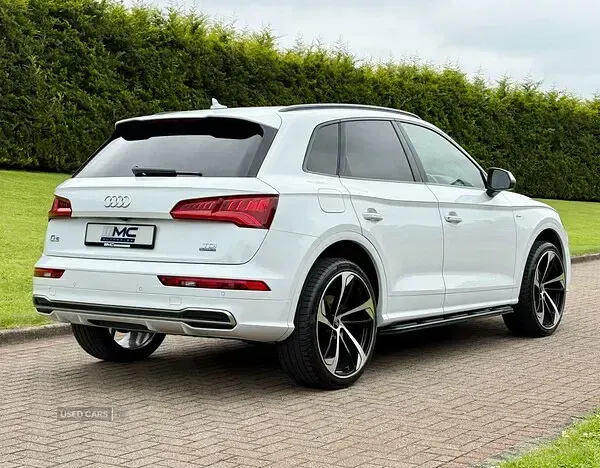 Used Audi Q5 S-Line 190 HP (139 kW) 2018 White SUV