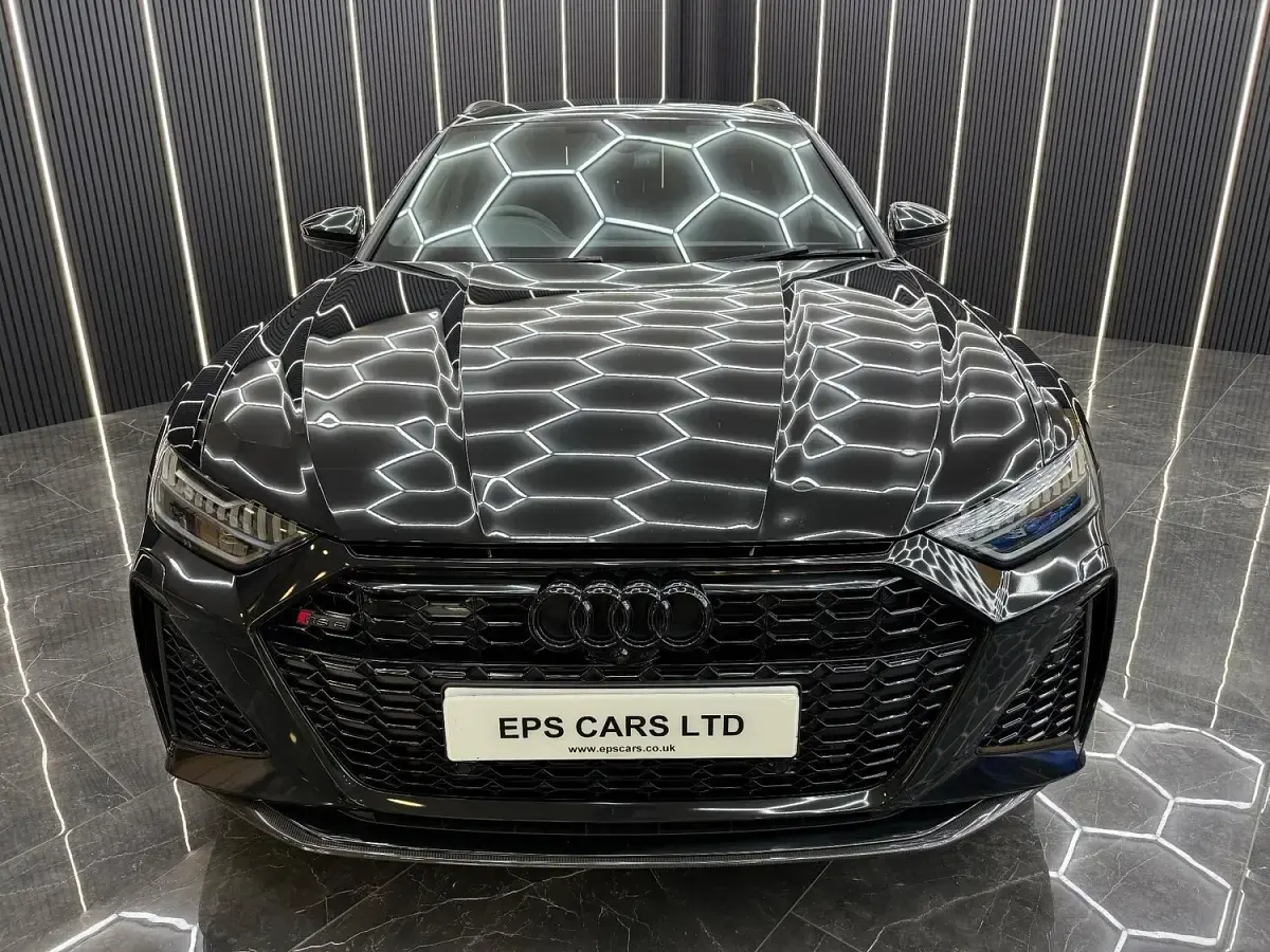Used Audi RS6 Comfort 600 HP (441 kW) 2022 Black Estate