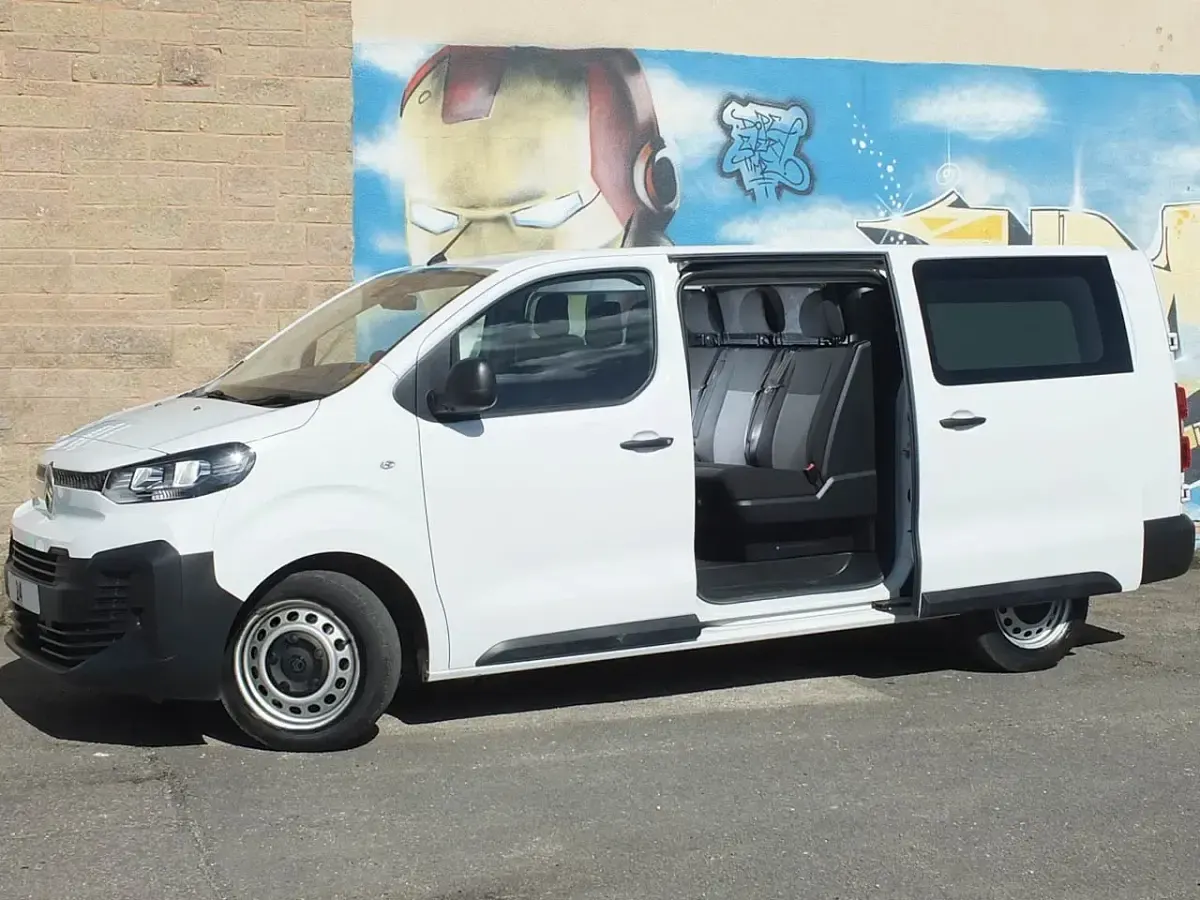 Używany Citroën Dispatch 145 KM (106 kW) 2024 Biały Minivan