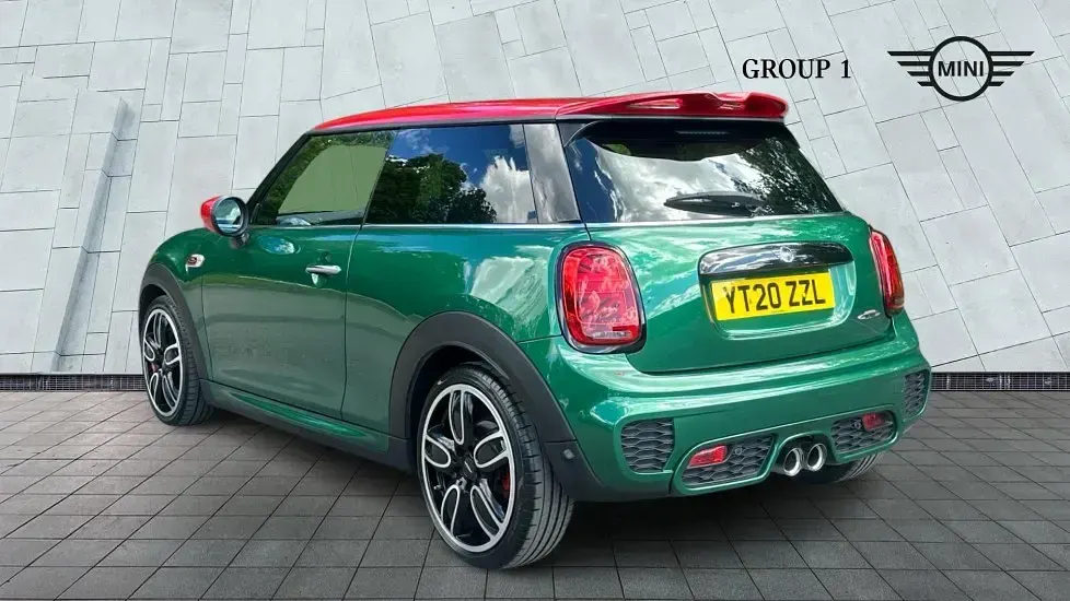 Used Mini John Cooper Works Hatch 231 HP (169 kW) 2020 Green Hatchback