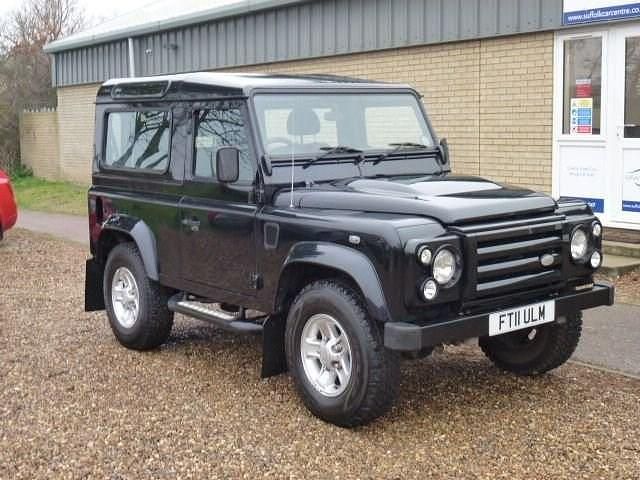 Used Land Rover Defender 121 HP (88 kW) 2011 Black SUV